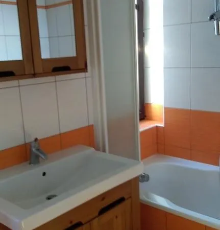 Nezvalka Guest house